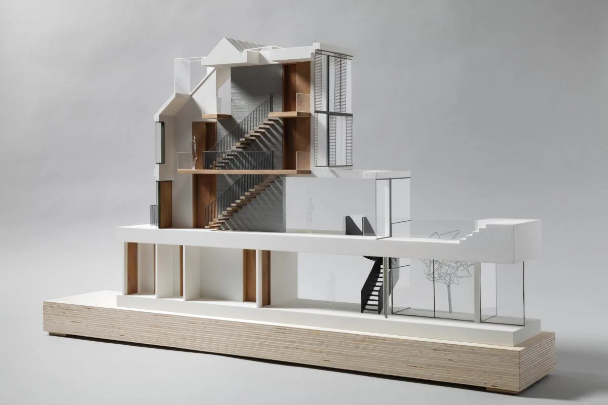 Kenwood Lee House model